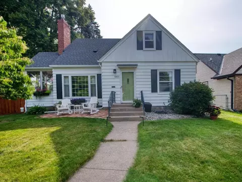 5801 12th Ave S, Minneapolis, MN 55417