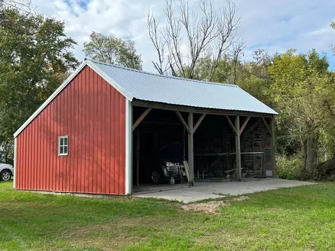 Exterior - 345 200th Ave SW, Appleton, MN 56208 photo 1 of 8