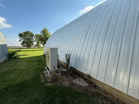 Exterior - 345 200th Ave SW, Appleton, MN 56208 photo 4 of 7
