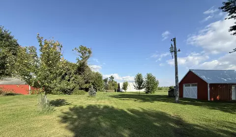 Exterior - 345 200th Ave SW, Appleton, MN 56208 photo 5 of 7