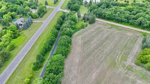 557 222nd St E, Saint Cloud, MN 56301