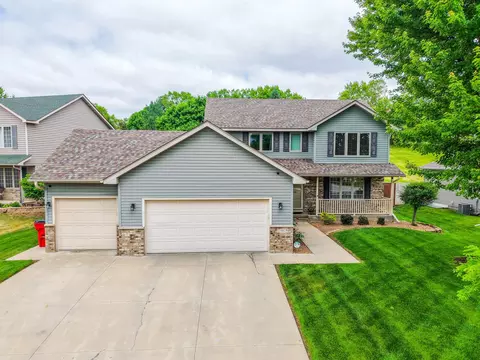 2505 Boulder Ridge Ln NW, Rochester, MN 55901