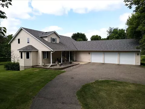 6592 295th St E, Cannon Falls, MN 55009