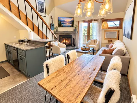 135 Bridge Run Ln #B, Lutsen, MN 55612