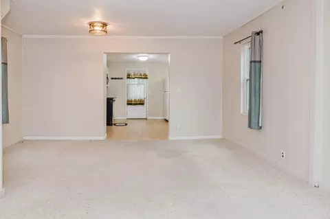Living - 924 3rd Ave NE, Brainerd, MN 56401 photo 3 of 4