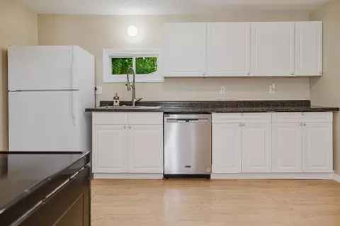 Kitchen - 924 3rd Ave NE, Brainerd, MN 56401 photo 2 of 3