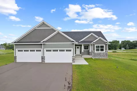 20615 Redwood St NW, Oak Grove, MN 55011