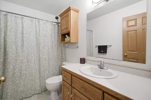 Bath - 610 3rd St E, Horace, ND 58047 photo 1 of 4