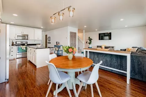 Dining - 6087 56th Ave S, Fargo, ND 58104 photo 2 of 2