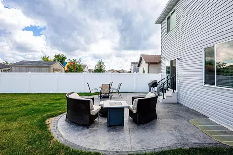 Exterior - 6087 56th Ave S, Fargo, ND 58104 photo 5 of 5
