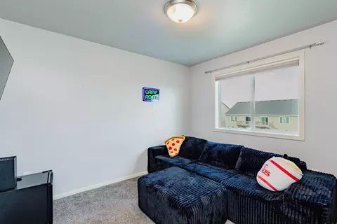 Bedroom - 6087 56th Ave S, Fargo, ND 58104 photo 6 of 8