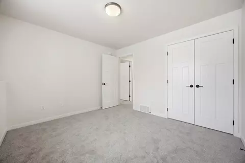 Bedroom - 7494 Eagle Pointe Dr S, Fargo, ND 58104 photo 6 of 8