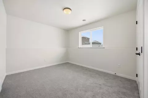Bedroom - 7494 Eagle Pointe Dr S, Fargo, ND 58104 photo 7 of 8