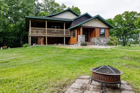 51374 330th St, New York Mills, MN 56567