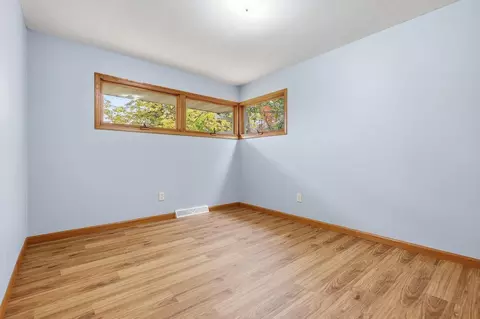 Bedroom - 2105 Centennial Dr, Saint Cloud, MN 56303 photo 2 of 5