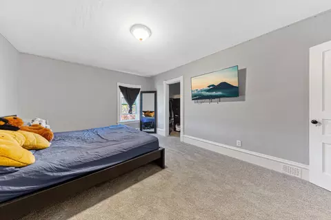 Bedroom - 727 2nd St NW, Faribault, MN 55021 photo 2 of 5