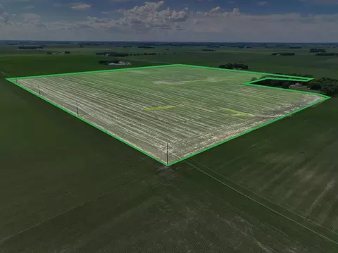 44452 170th St, Delavan, MN 56023