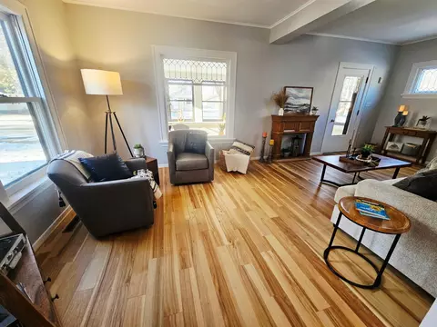 Living - 914 N 4th St, Montevideo, MN 56265 photo 4 of 5