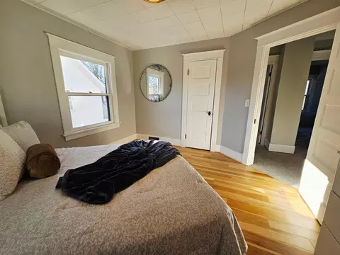 Bedroom - 914 N 4th St, Montevideo, MN 56265 photo 3 of 8