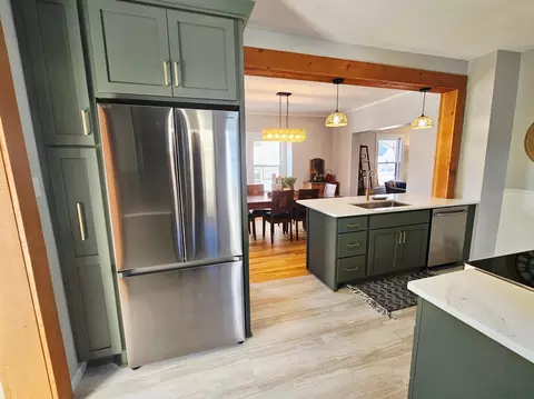Kitchen - 914 N 4th St, Montevideo, MN 56265 photo 4 of 5