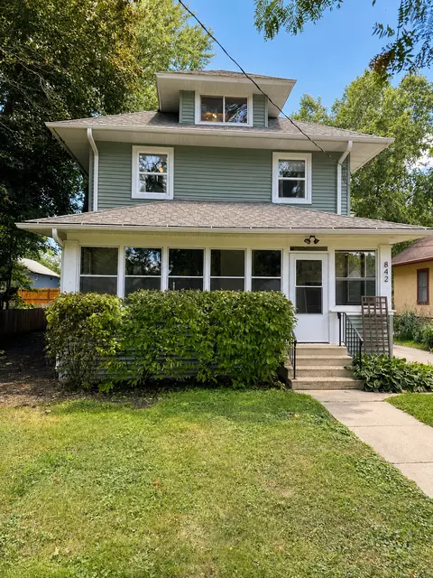 842 2nd St NW, Rochester, MN 55901