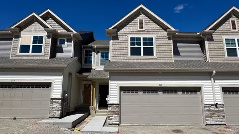 217 Huntington Dr, Waconia, MN 55387
