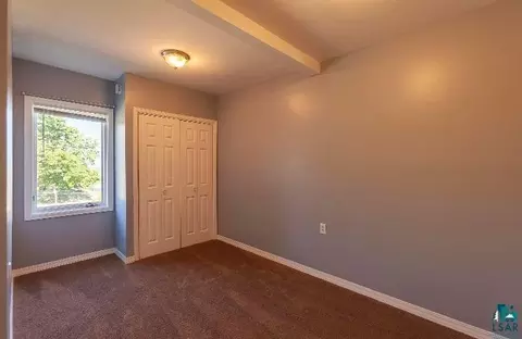 Bedroom - 25 E 7th St, Duluth, MN 55805 photo 5 of 5