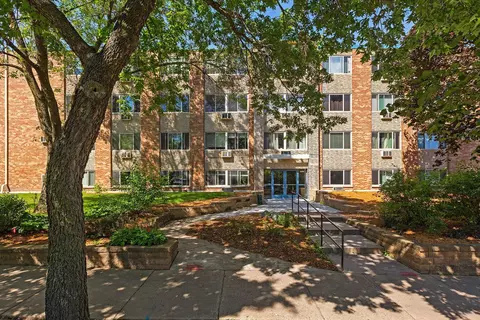 4400 Upton Ave S #201, Minneapolis, MN 55410
