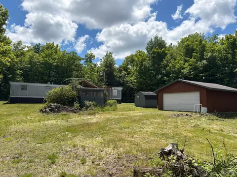18686 327th Ave, Isle, MN 56342
