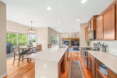 26901 Meadow Ridge Dr, Elko New Market, MN 55020