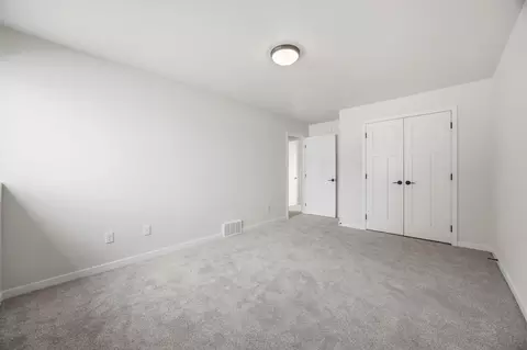 Bedroom - 114 18th St SE, Barnesville, MN 56514 photo 6 of 10