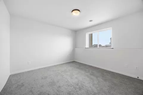 Bedroom - 114 18th St SE, Barnesville, MN 56514 photo 9 of 10