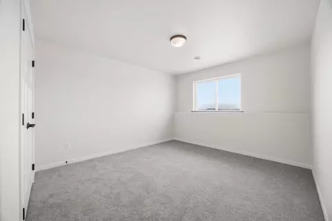 Bedroom - 114 18th St SE, Barnesville, MN 56514 photo 7 of 10