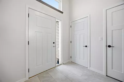 Entry Way - 114 18th St SE, Barnesville, MN 56514 photo 1 of 2