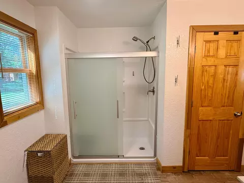 Bath - 11326 Grouse Loop NW, Walker, MN 56484 photo 2 of 5