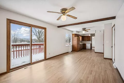 Living - 7050 Pioneer Trl, Greenfield, MN 55357 photo 6 of 6