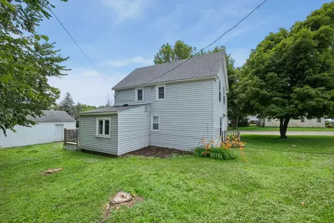 415 Francis St, Faribault, MN 55021 photo 2