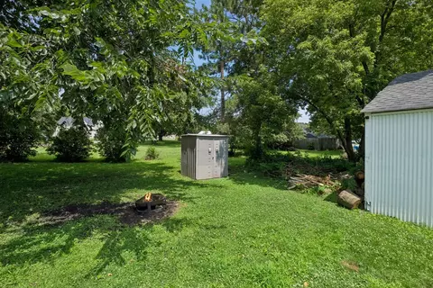 415 Francis St, Faribault, MN 55021 photo 30