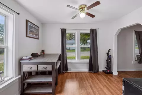 415 Francis St, Faribault, MN 55021 photo 9