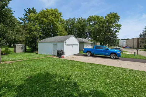 415 Francis St, Faribault, MN 55021 photo 32