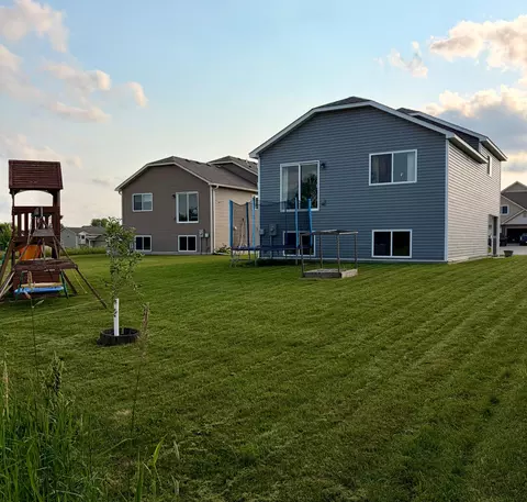 Exterior - 404 Cardinal St, Mora, MN 55051 photo 3 of 6