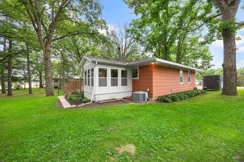 Exterior - 540 Clark St, Mora, MN 55051 photo 20 of 25
