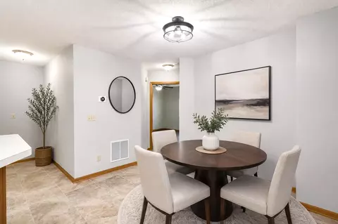 Dining - 2102 Oak Tree Ln #A, Austin, MN 55912 photo 1 of 1