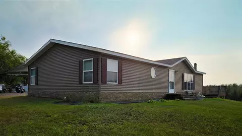 Exterior - 68611 Fleming Rd, Bruno, MN 55712 photo 5 of 10