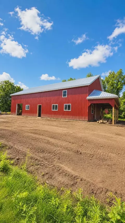 1 Cr-29, Utica, MN 55979