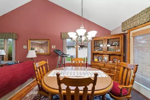 Dining - 5867 Bartlett Blvd, Mound, MN 55364 photo 2 of 3