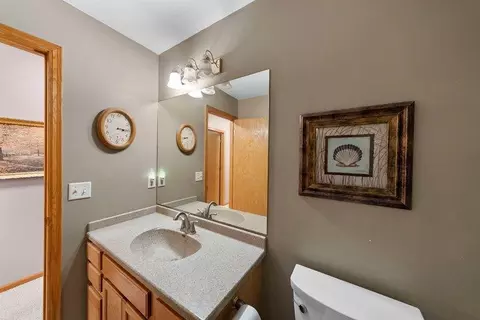 Bath - 5867 Bartlett Blvd, Mound, MN 55364 photo 2 of 5
