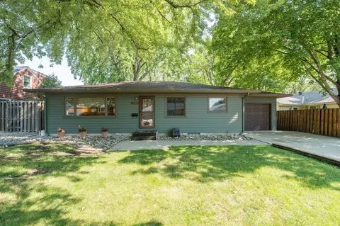 136 Marion Ln, Mankato, MN 56001