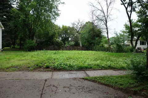 139 Granite St, Saint Paul, MN 55117