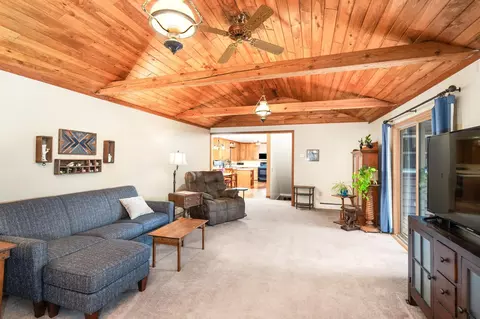 Living - 5506 W Arrowhead Rd, Hermantown, MN 55811 photo 3 of 5